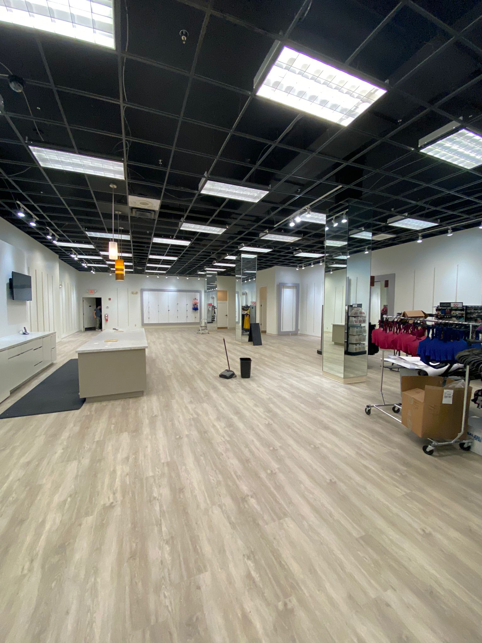 f009fb6c-c586-4c92-ac8e-7b6f9a1b83ec (1)